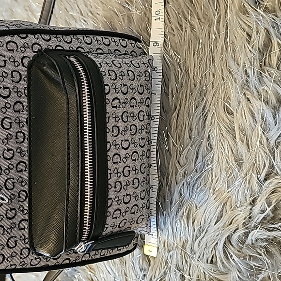 Guess Gray Monogram Backpack with Black Details - Picture 4 of 11